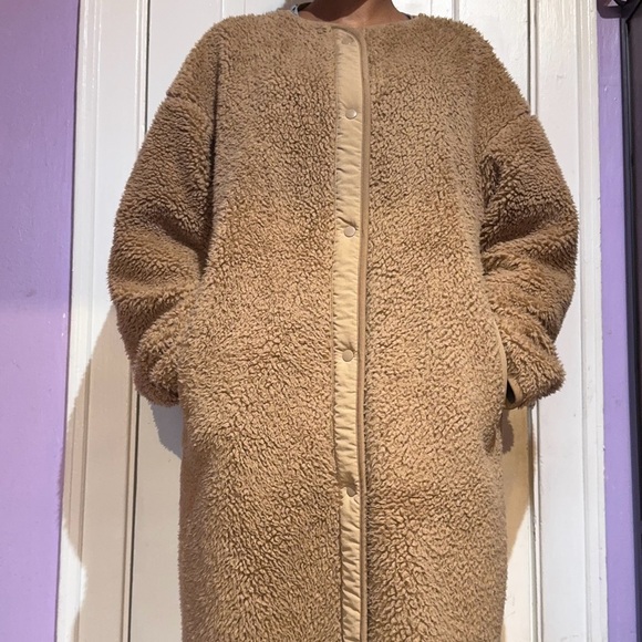 Uniqlo Teddy Bear Jacket Size Medium - Picture 2 of 8